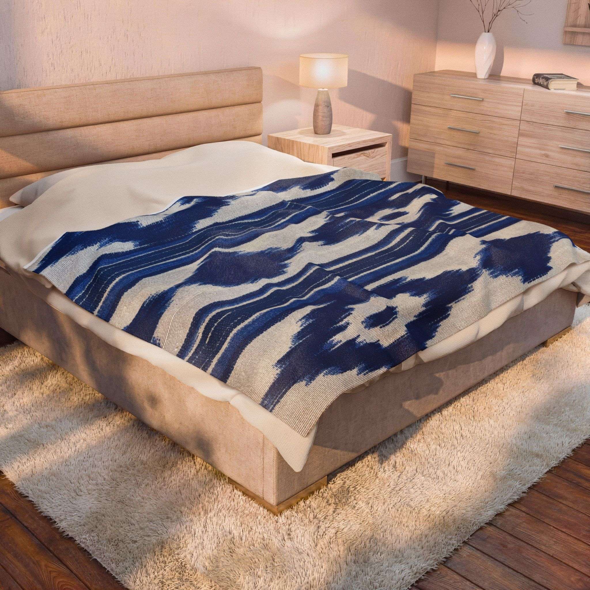 Blue Ikat Pattern Velveteen Plush Blanket - Mallorca Ikat Design Blue Blue Ikat Pattern Velveteen Plush Blanket - Mallorca Ikat Design Blue – Bild 8